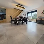 Grande Maison De Famille Au Coeur Du Cotentin *