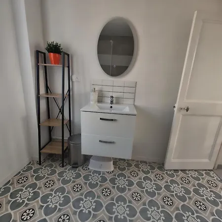 Grande Maison De Famille Au Cœur Du Cotentin Hébergement de vacances Montsenelle