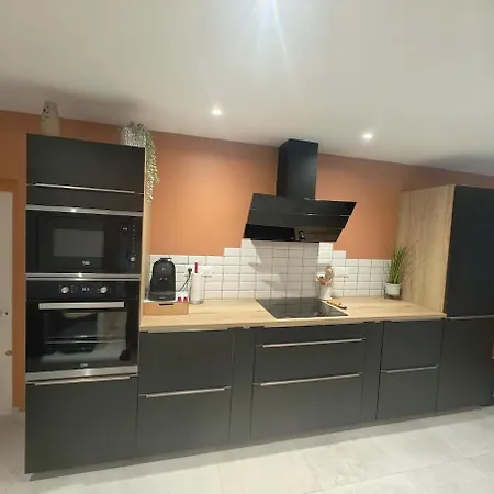 Grande Maison De Famille Au Cœur Du Cotentin Montsenelle