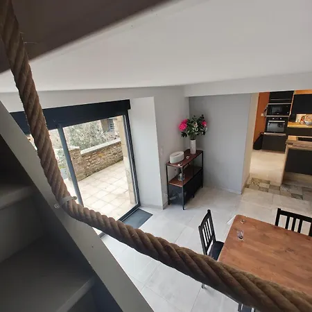 Grande Maison De Famille Au Coeur Du Cotentin Montsenelle