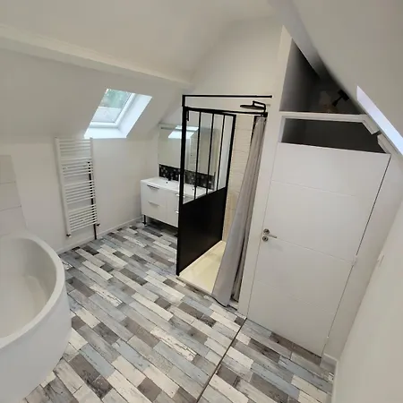 Grande Maison De Famille Au Cœur Du Cotentin Hébergement de vacances Montsenelle