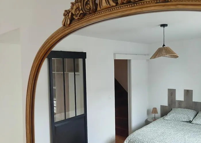 Grande Maison De Famille Au Coeur Du Cotentin * Montsenelle