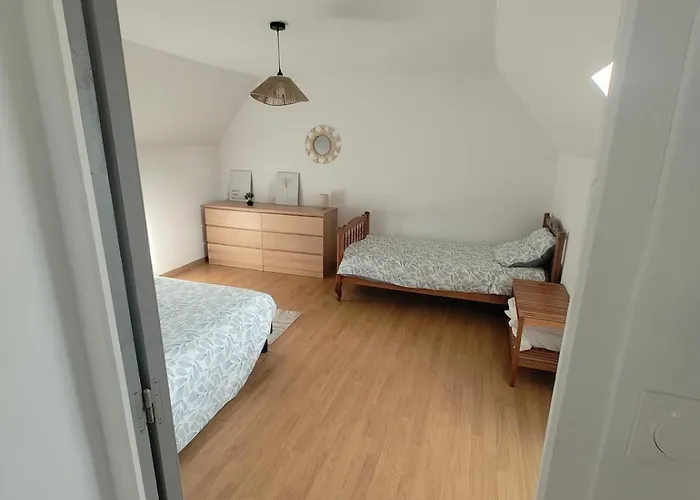 Grande Maison De Famille Au Coeur Du Cotentin Feriehus Montsenelle