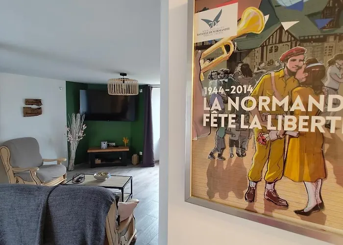 Grande Maison De Famille Au Coeur Du Cotentin * Montsenelle