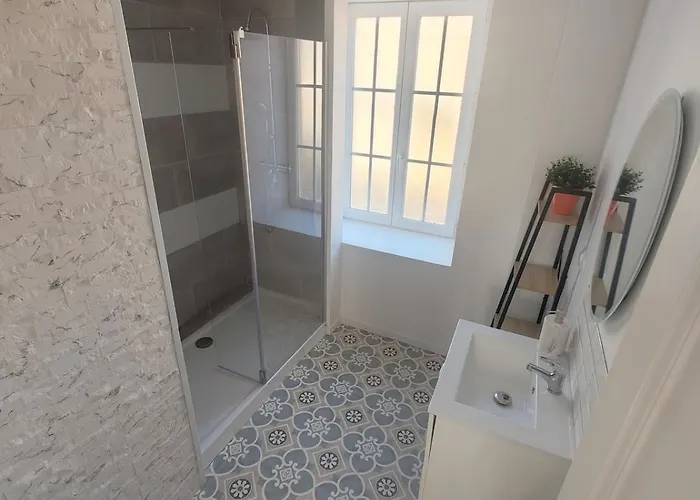 Grande Maison De Famille Au Coeur Du Cotentin Feriehus Montsenelle